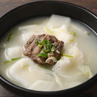 和牛焼肉 和心苑 新橋汐留店のコムタンクッパ